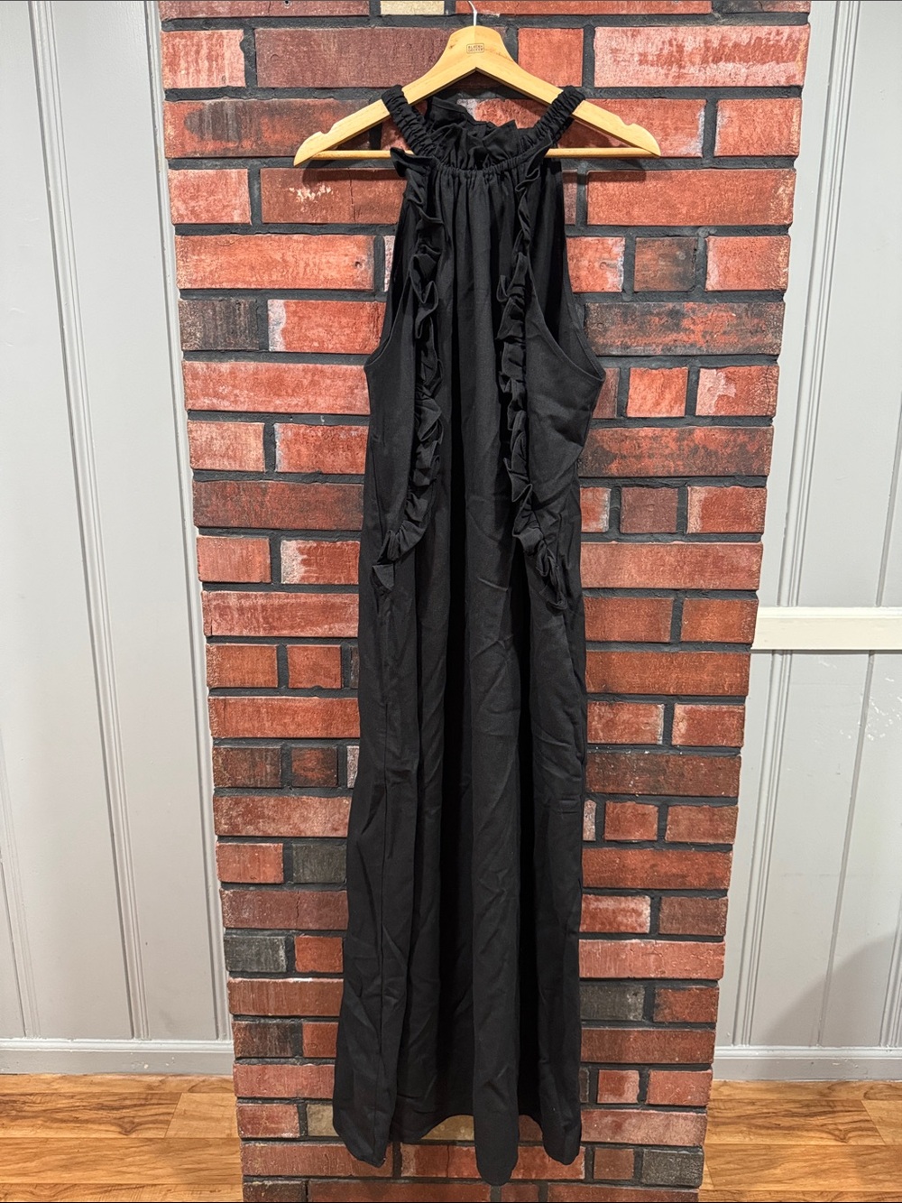 Modesees Black Ruffle Halter Maxi Dress